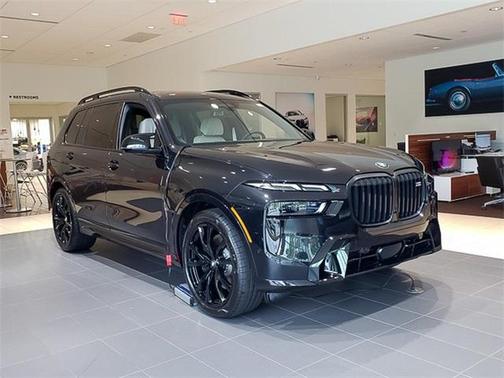 2026 BMW X7 M60i
