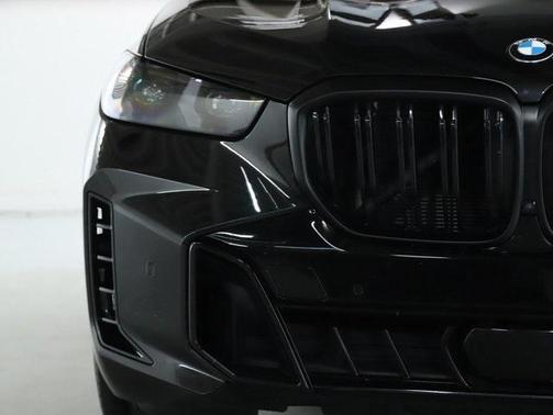 2024 BMW X5 M60i