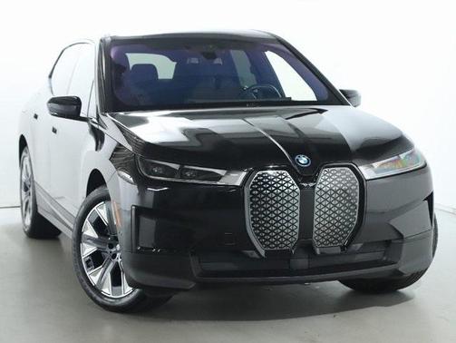 2025 BMW iX xDrive50