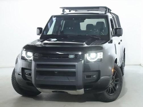 2022 Land Rover Defender 110 X-Dynamic SE