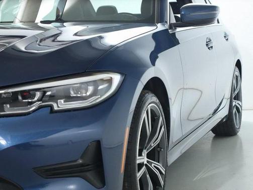 2022 BMW 330 i xDrive