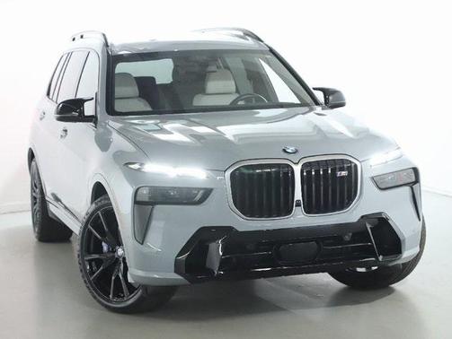 2024 BMW X7 M60i