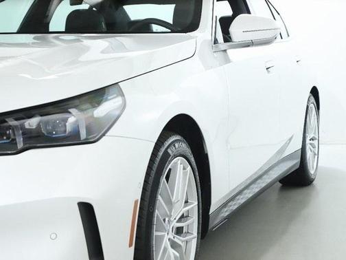 2025 BMW 530 i xDrive