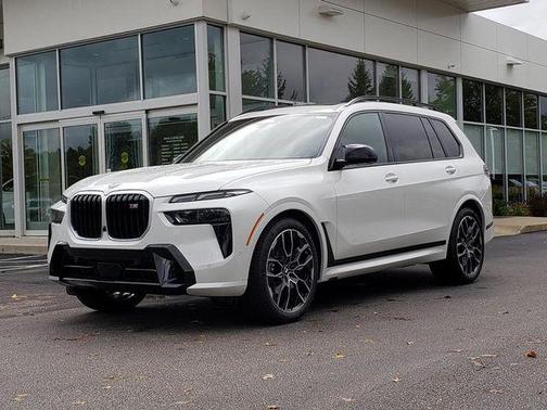 2026 BMW X7 M60i