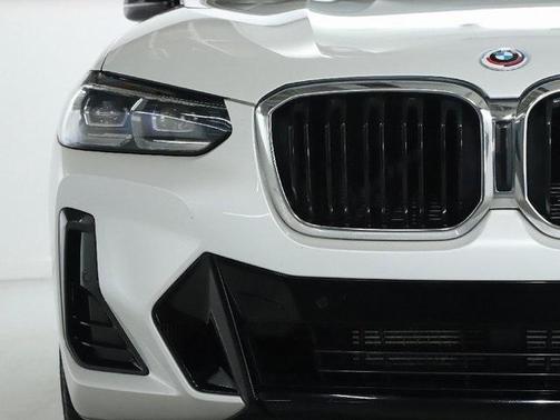 2023 BMW X3 M40i
