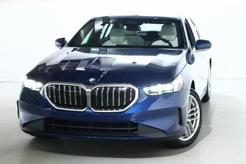2025 BMW 530 i xDrive