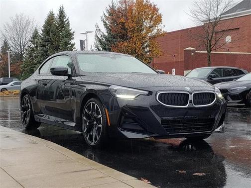 2026 BMW 230 i xDrive