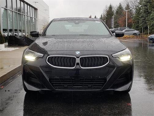 2026 BMW 230 i xDrive