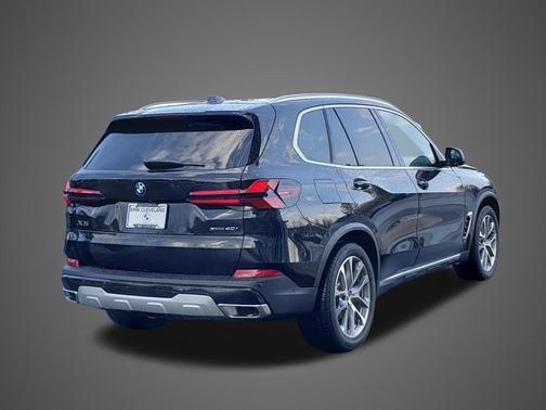 Black Sapphire Metallic 2026 BMW X5 xDrive40i