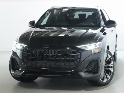 2025 Audi Q8 55 Premium