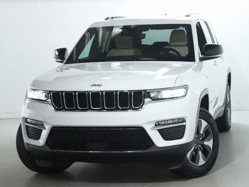 2022 Jeep Grand Cherokee 4xe Base
