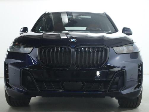 Tanzanite Blue II Metallic 2026 BMW X5 xDrive40i