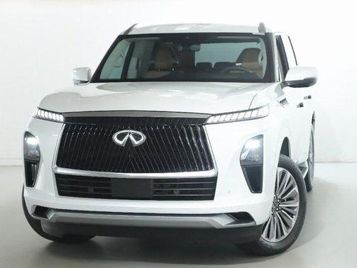 Radiant White 2025 INFINITI QX80 SENSORY