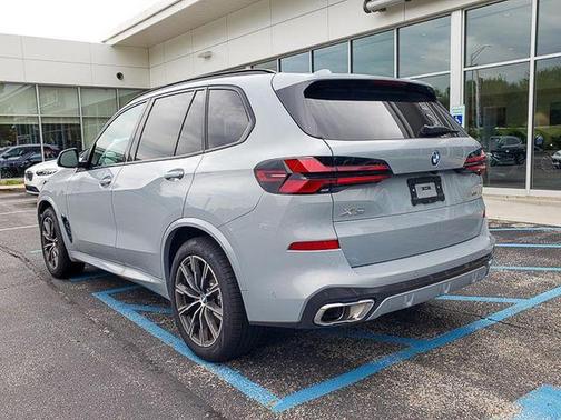 2025 BMW X5 xDrive40i