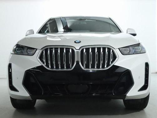2024 BMW X6 xDrive40i