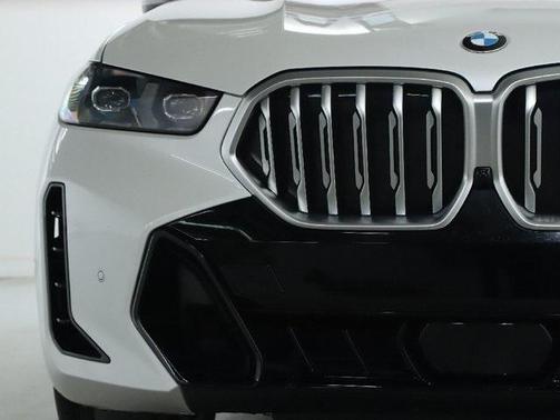 2024 BMW X6 xDrive40i