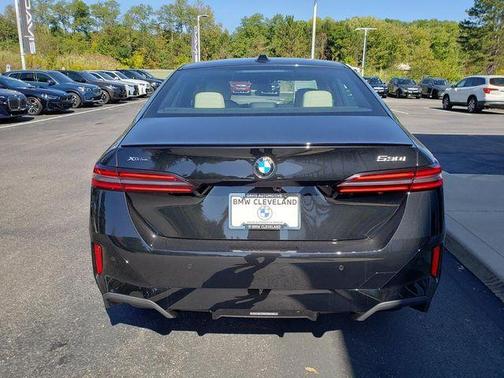 2026 BMW 530 i xDrive