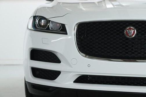 2017 Jaguar F-PACE 35t Premium