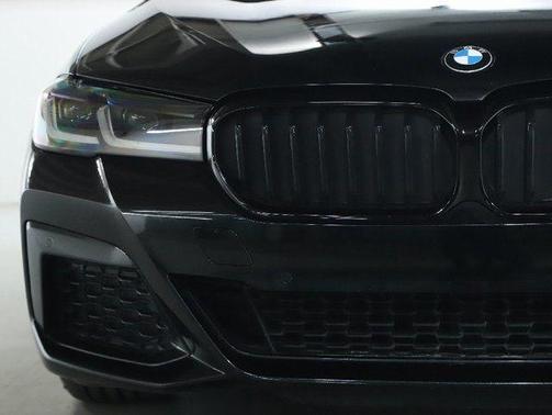 2023 BMW 530 i xDrive
