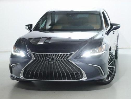 2022 Lexus ES 350 Base