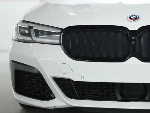 2023 BMW M550 i xDrive