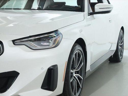 2023 BMW 230 i xDrive