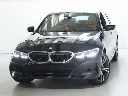 2022 BMW 330 i xDrive