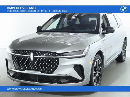 2024 Lincoln Nautilus Reserve