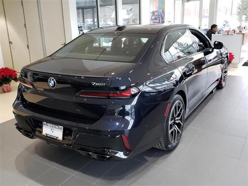 2026 BMW 760 760i xDrive