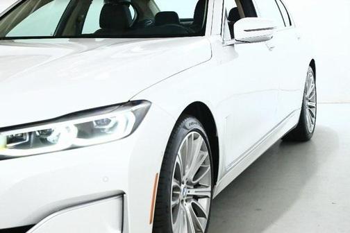 2022 BMW 750 i xDrive