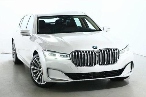 2022 BMW 750 i xDrive