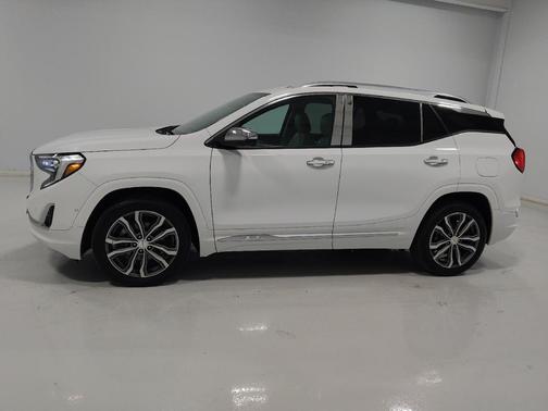 Summit White 2019 GMC Terrain Denali