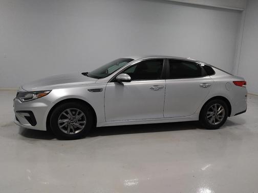 Sparkling Silver 2019 Kia Optima LX