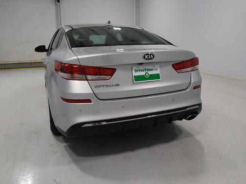Sparkling Silver 2019 Kia Optima LX