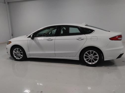 White 2020 Ford Fusion SE