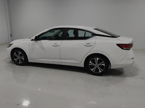 White 2023 Nissan Sentra SV