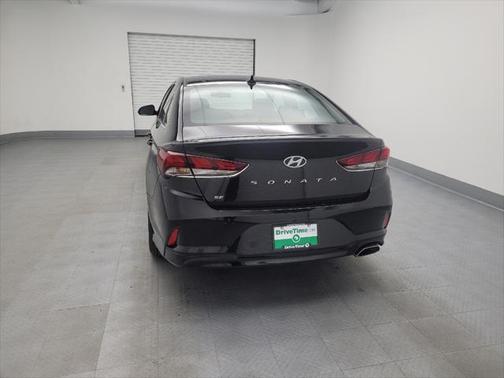 2019 Hyundai SONATA SE