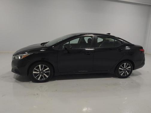 2021 Nissan Versa 1.6 SV