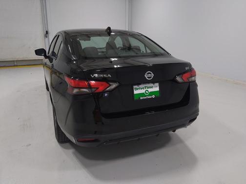 2021 Nissan Versa 1.6 SV