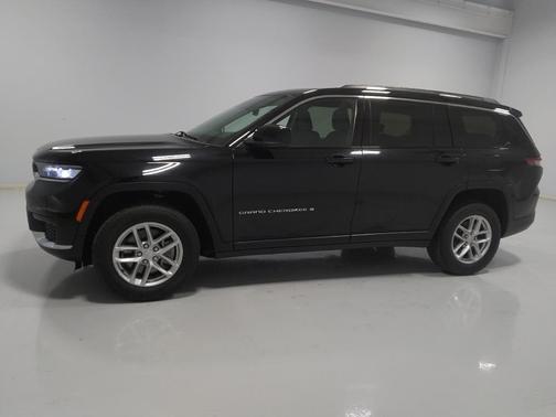 2022 Jeep Grand Cherokee L Laredo
