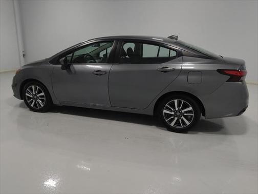 2021 Nissan Versa 1.6 SV