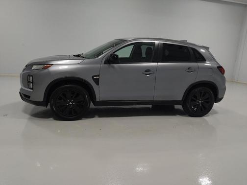 2023 Mitsubishi Outlander Sport 2.0 LE