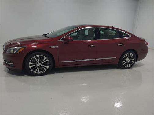 2017 Buick LaCrosse Essence