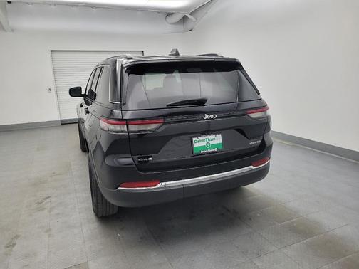 2023 Jeep Grand Cherokee Laredo