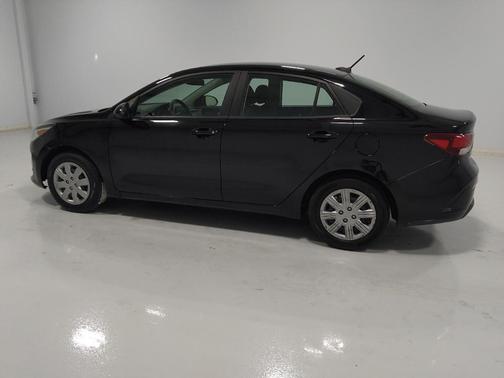 2022 Kia Rio LX