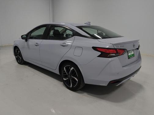 2023 Nissan Versa 1.6 S