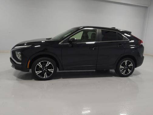 2023 Mitsubishi Eclipse Cross SE
