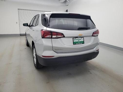 Iron Gray Metallic 2022 Chevrolet Equinox LS
