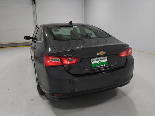 Gray 2018 Chevrolet Malibu LT