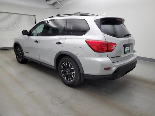 Brilliant Silver Metallic 2020 Nissan Pathfinder SL 2WD